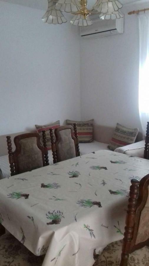 Apartmani Misak Vrsi Bagian luar foto
